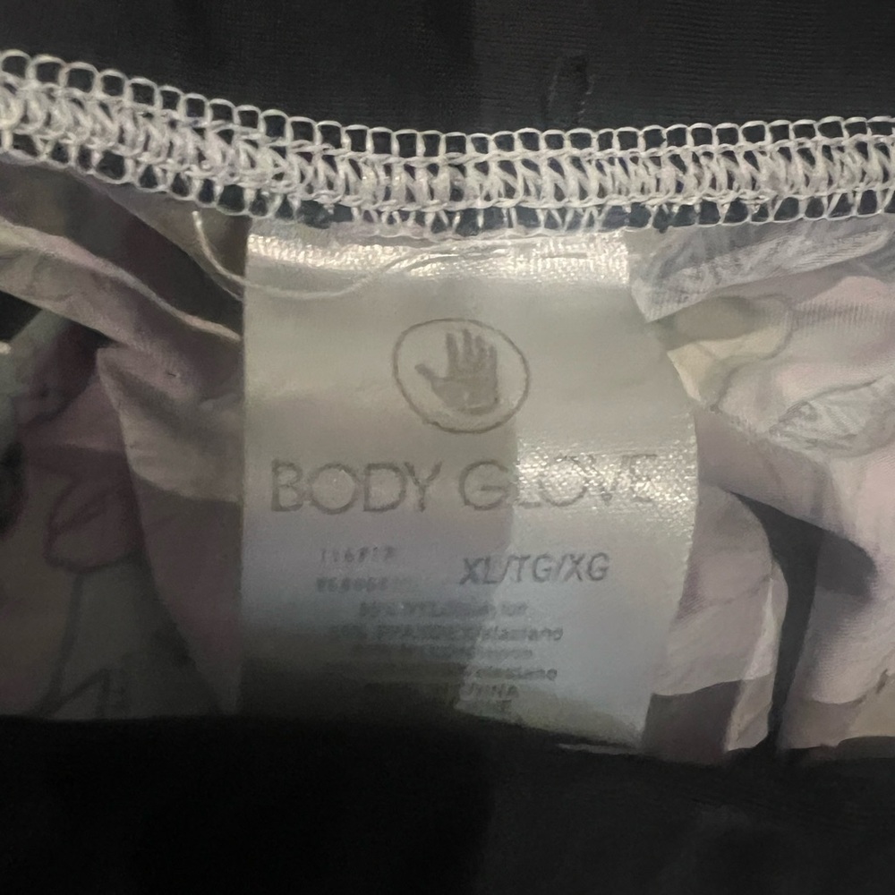 Body Glove ladies XL shorts - Picture 5 of 5